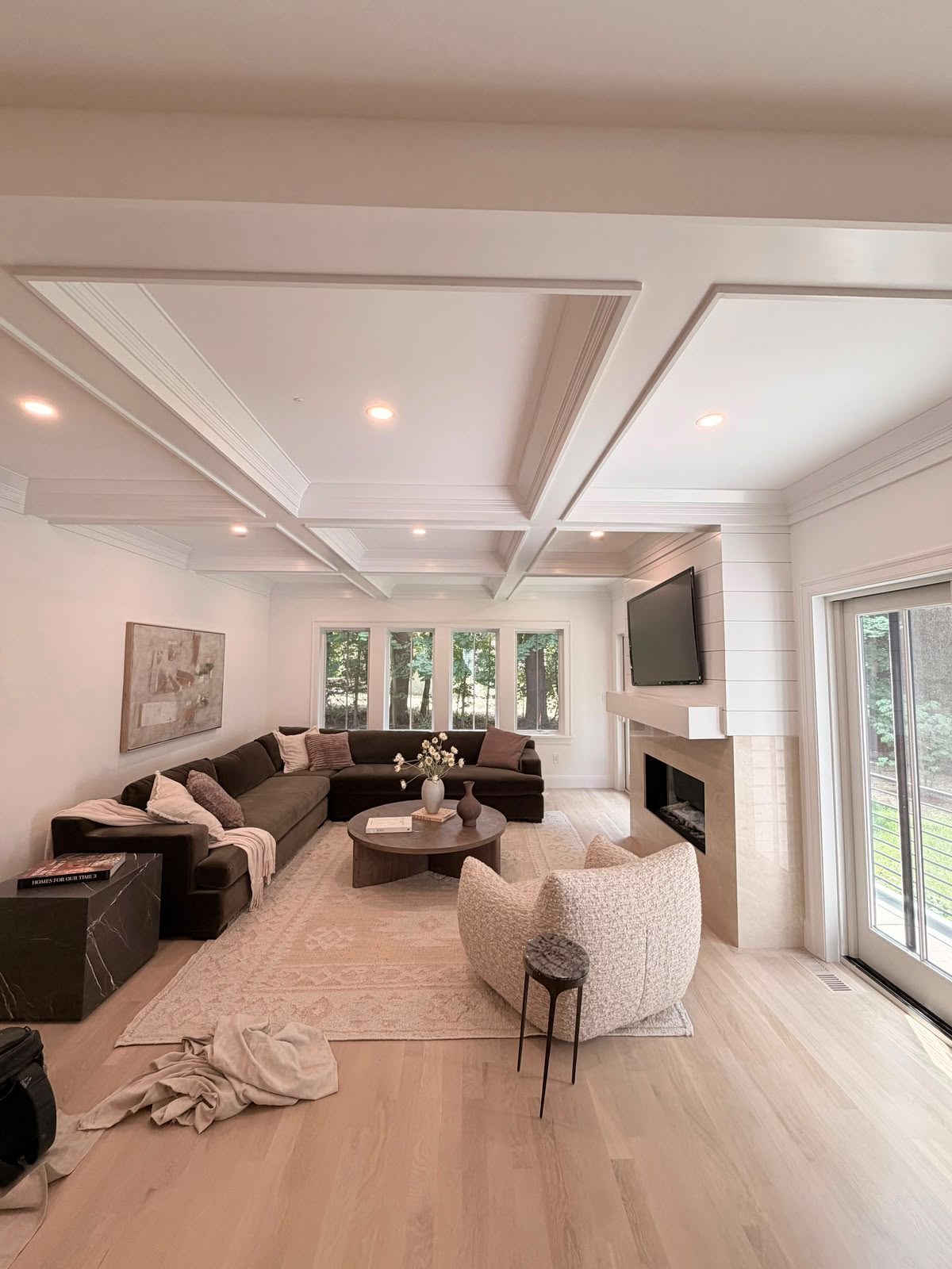 Crown Molding carpentry detail